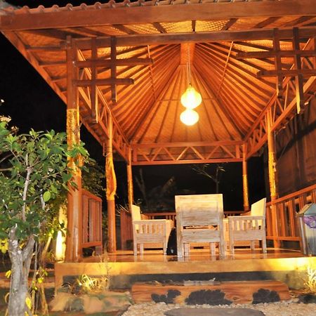 Setilas Bungalows Batununggul Exterior foto