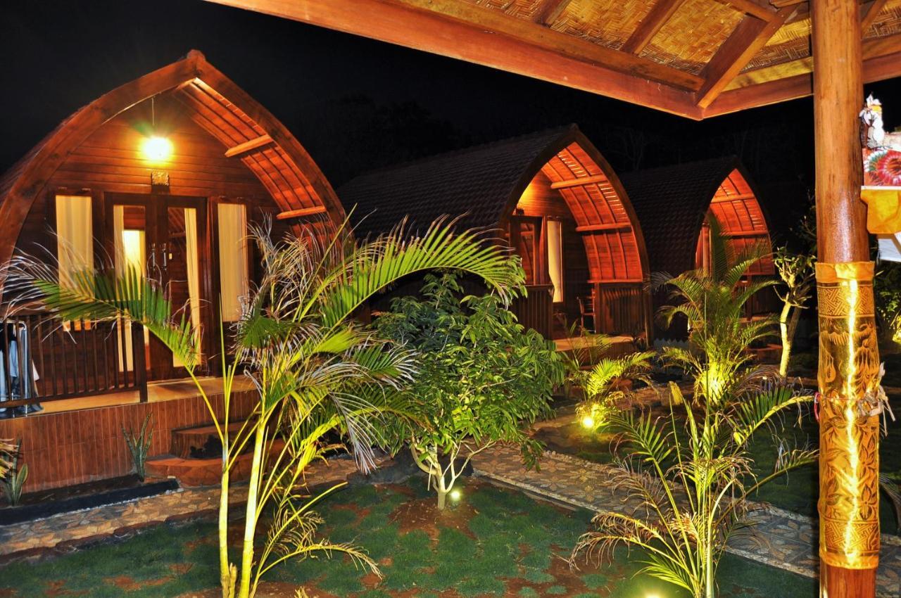 Setilas Bungalows Batununggul Exterior foto