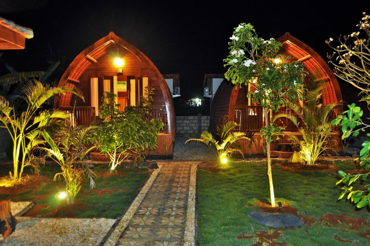 Setilas Bungalows Batununggul Exterior foto
